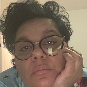 Meet your Posher, Milagros